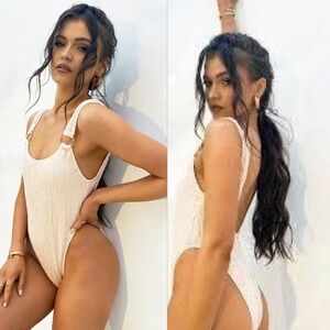 South Beach‎ Crinkle Textured Ring Detail One Piece Swimsuit Pink High Cut 8